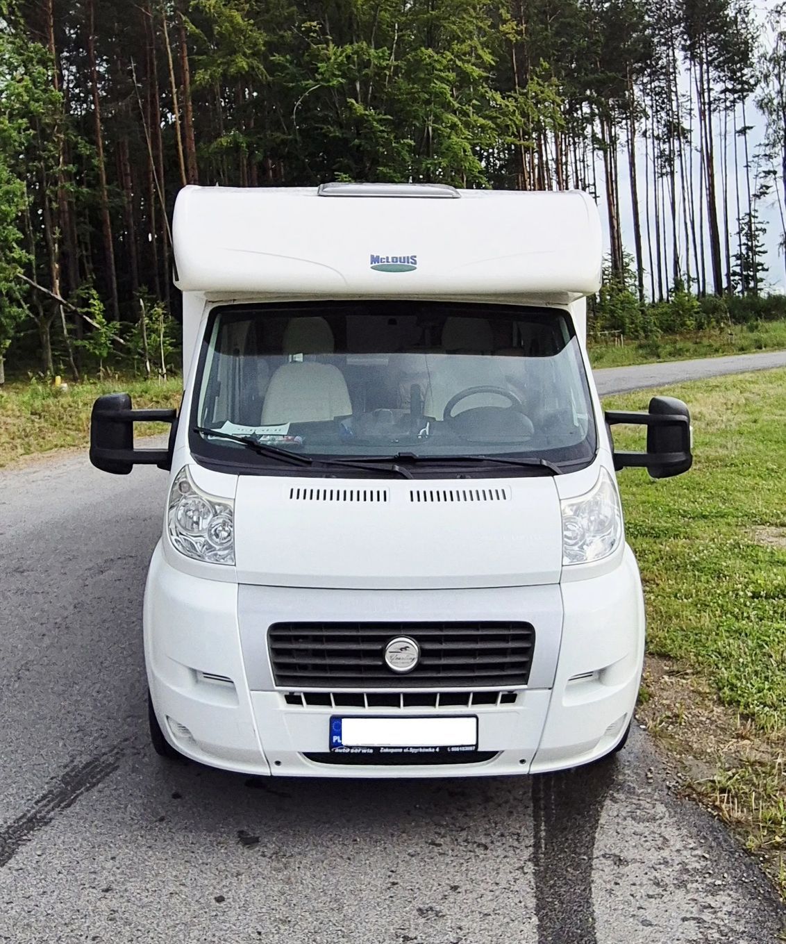Fiat Ducato  Kamper Fiat Ducato Półintegra McLouis