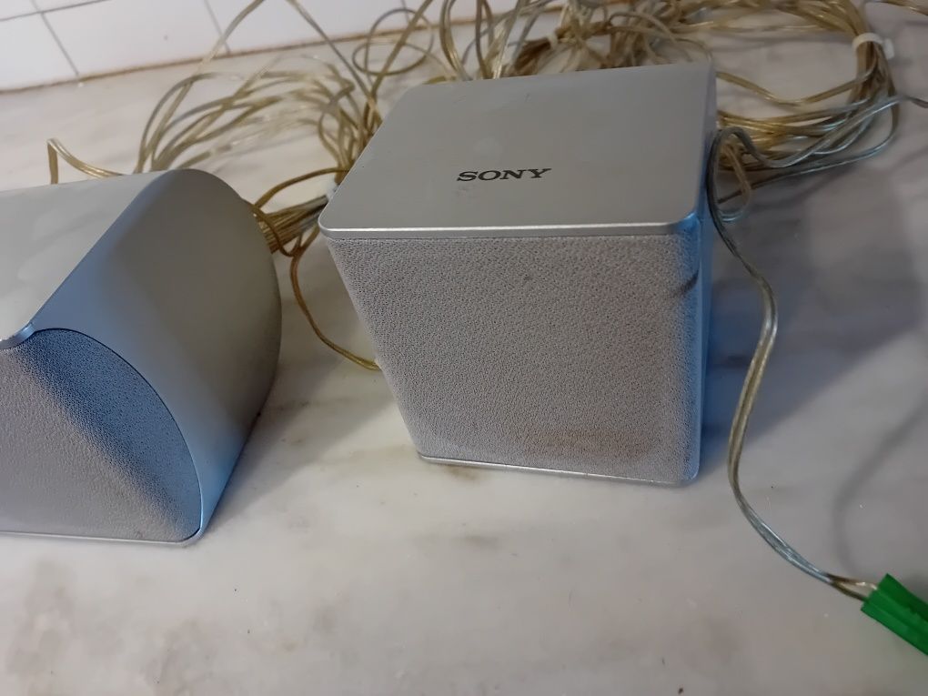 Conjunto de 3 Colunas Pequenas Sony