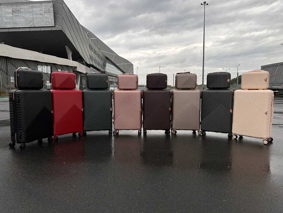 Чемодан Кейс Валіза WINGS WN01 на 4 двійних колесах АБС+Поликарбонат