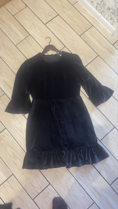 Платье бархат стрейч рюши