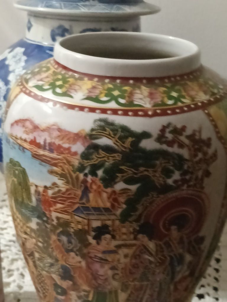 Bela jarra ou outros de porcelana chinesa