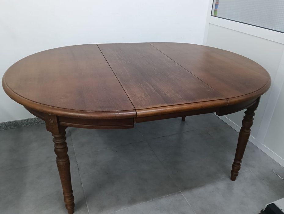 Mesa de jantar ..
