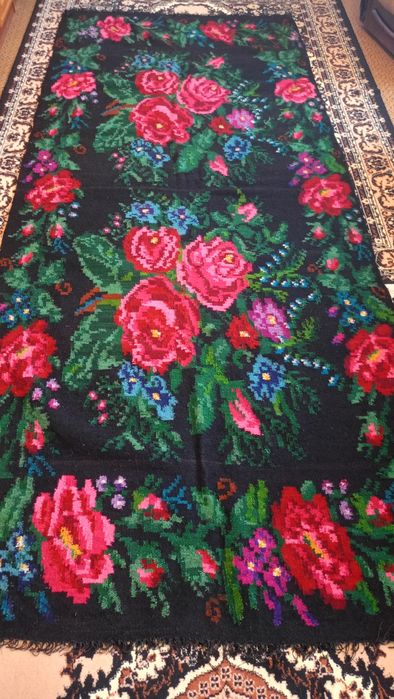 Домотканий килим