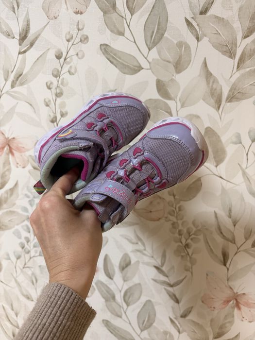 Skerchers 15 см світяться зимові сапожки на дівчинку