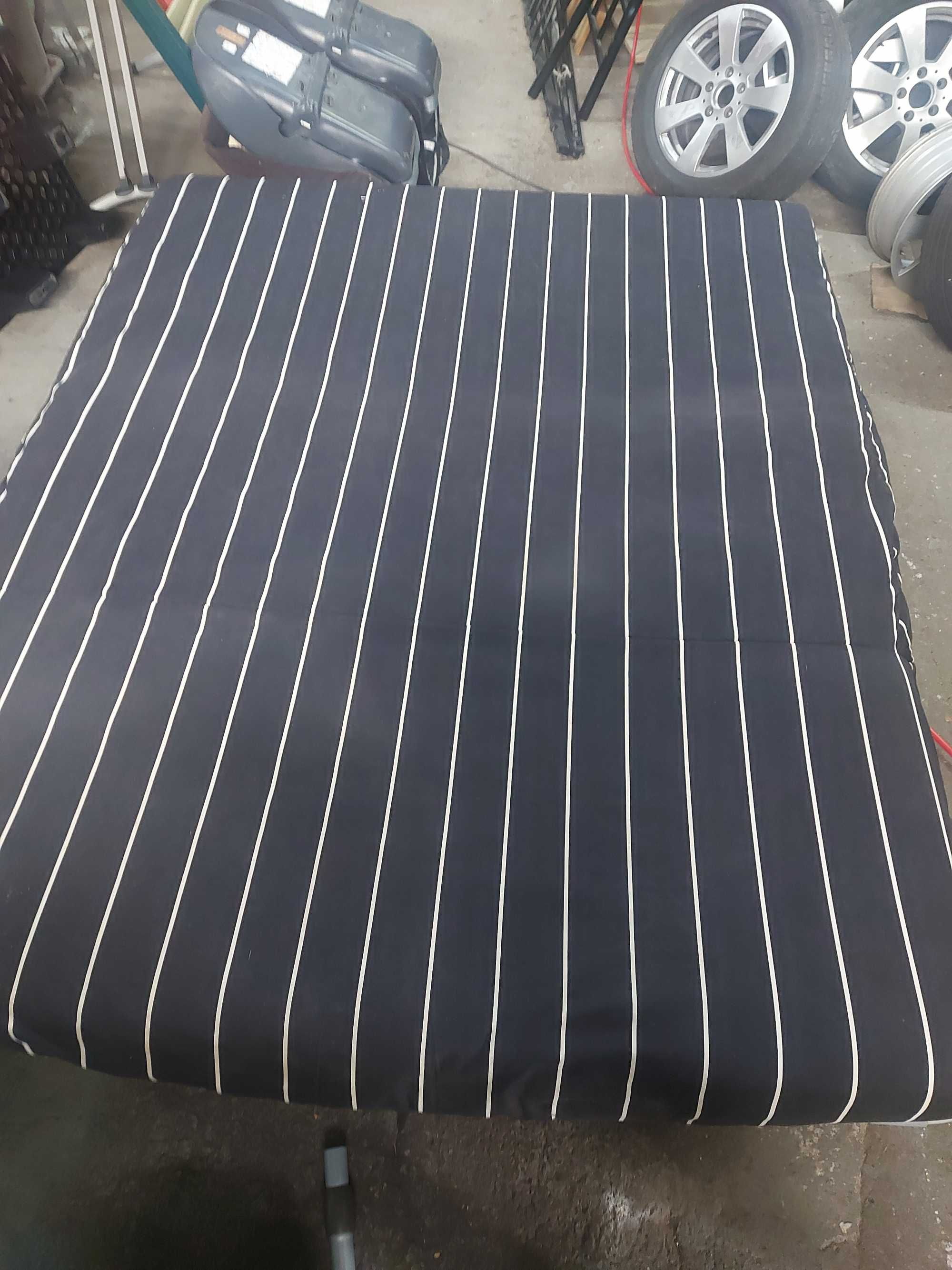 Sofá   cama  com capa