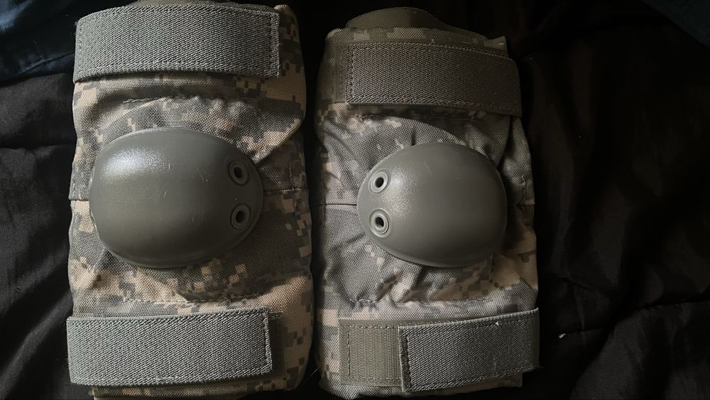 Налокітники Армії США