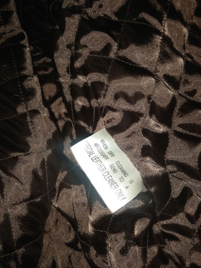 Срочно продам куртку кожаную Дэвид Мосс, размер на фото L ка.