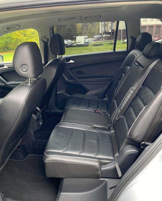 Volkswagen Tiguan 2018 року