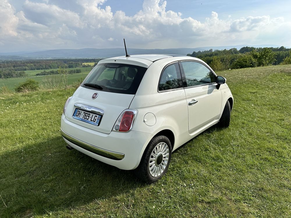 Piekny FIAT 500 1.2 86 tys przebieg 2014r