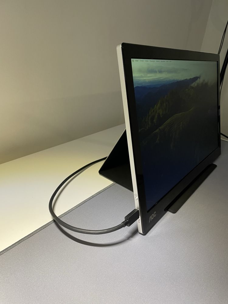 Monitor AOC I1601FWUX (15.6'' - Full HD - LED IPS)