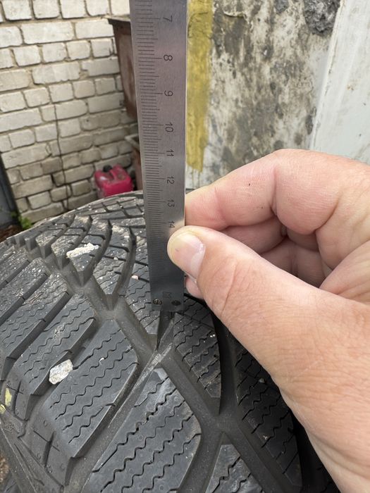 Шини Goodyear UltraGrip Ice 2