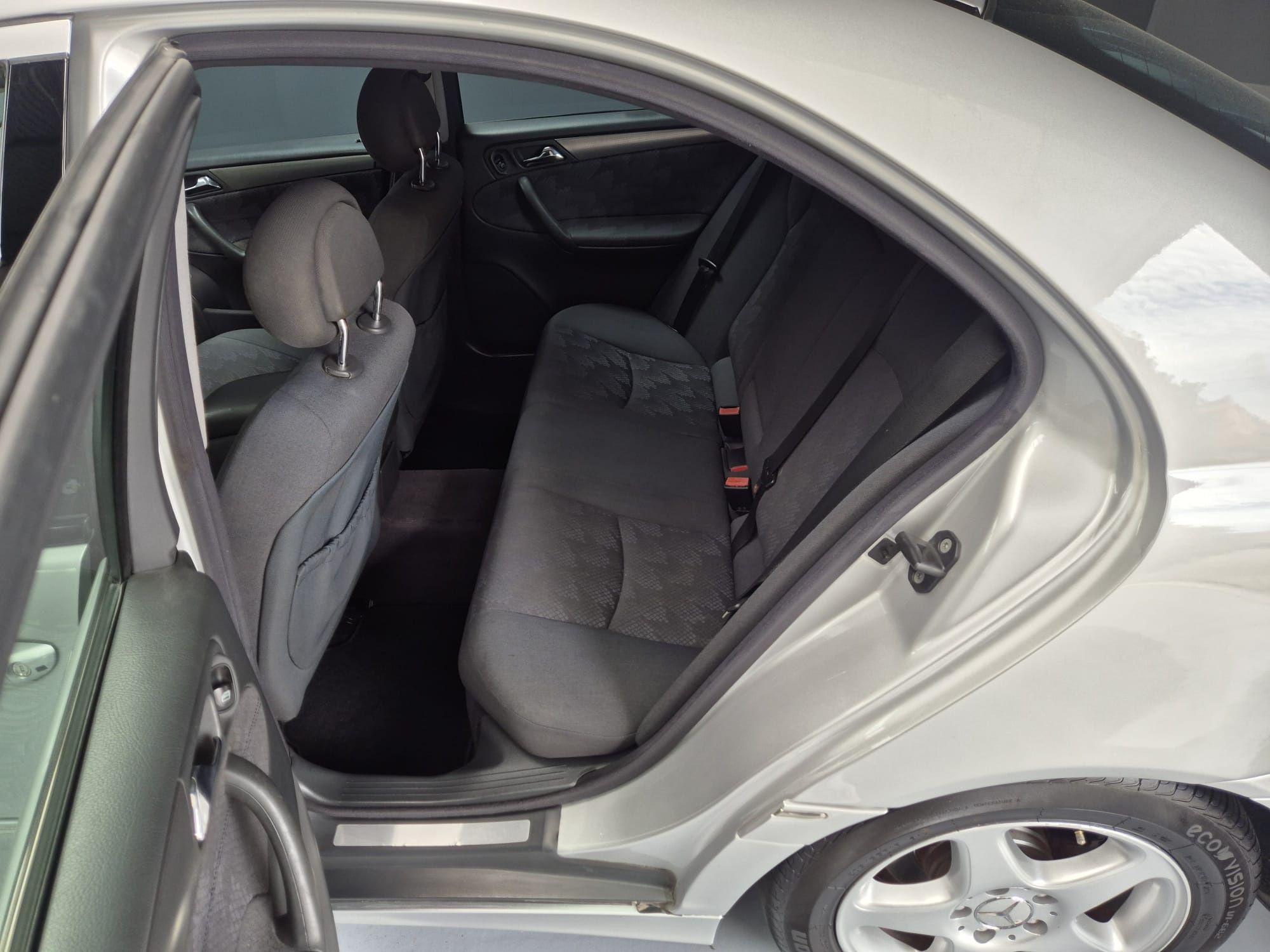 Mercedes c220cdi avantgarde