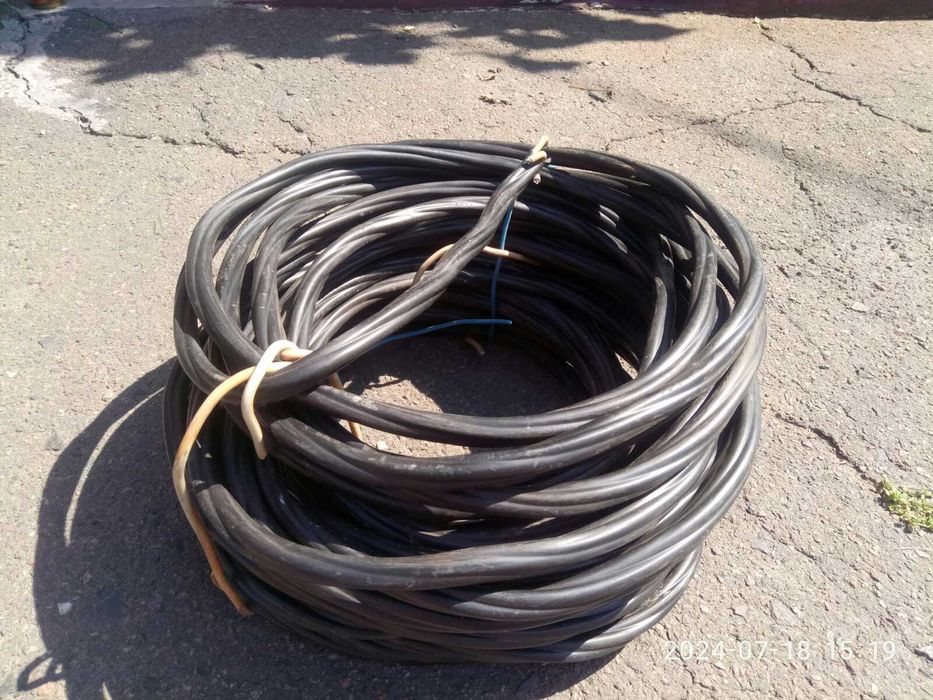 Продається кабель