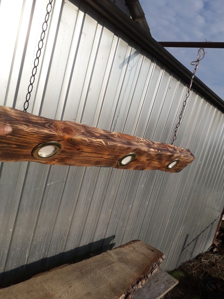 Lampa, żyrandol z drewna