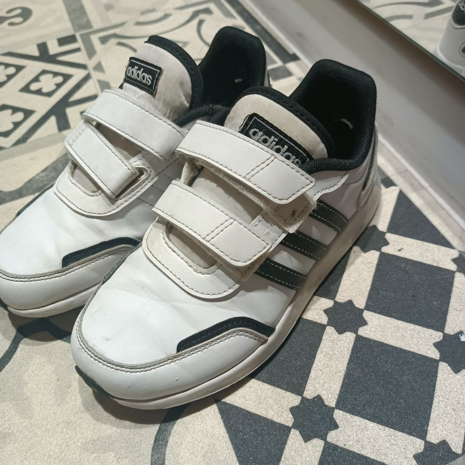 Buty Adidas rozmiar 32