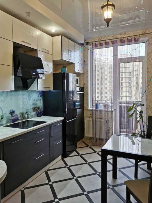 Сдам двухкомнатн.Киевский с евроремонтом