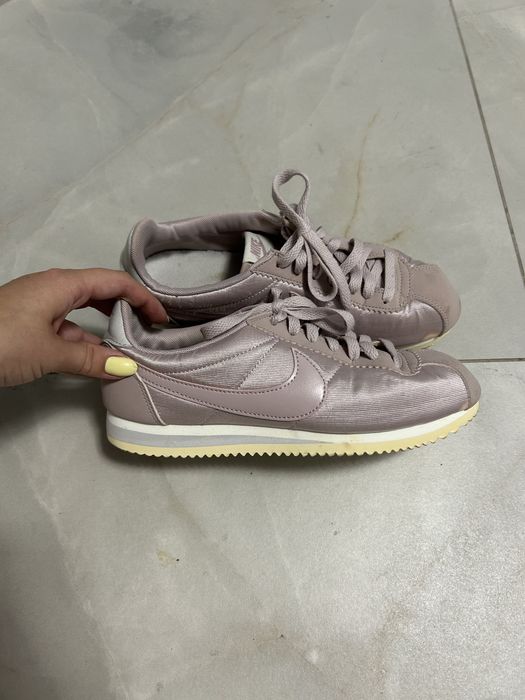 Кросівки Nike cortez