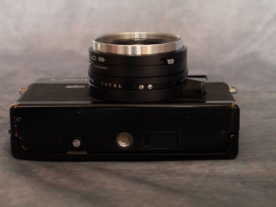 Canon New Canonet QL17-L (L significa Luxe) (Raro)