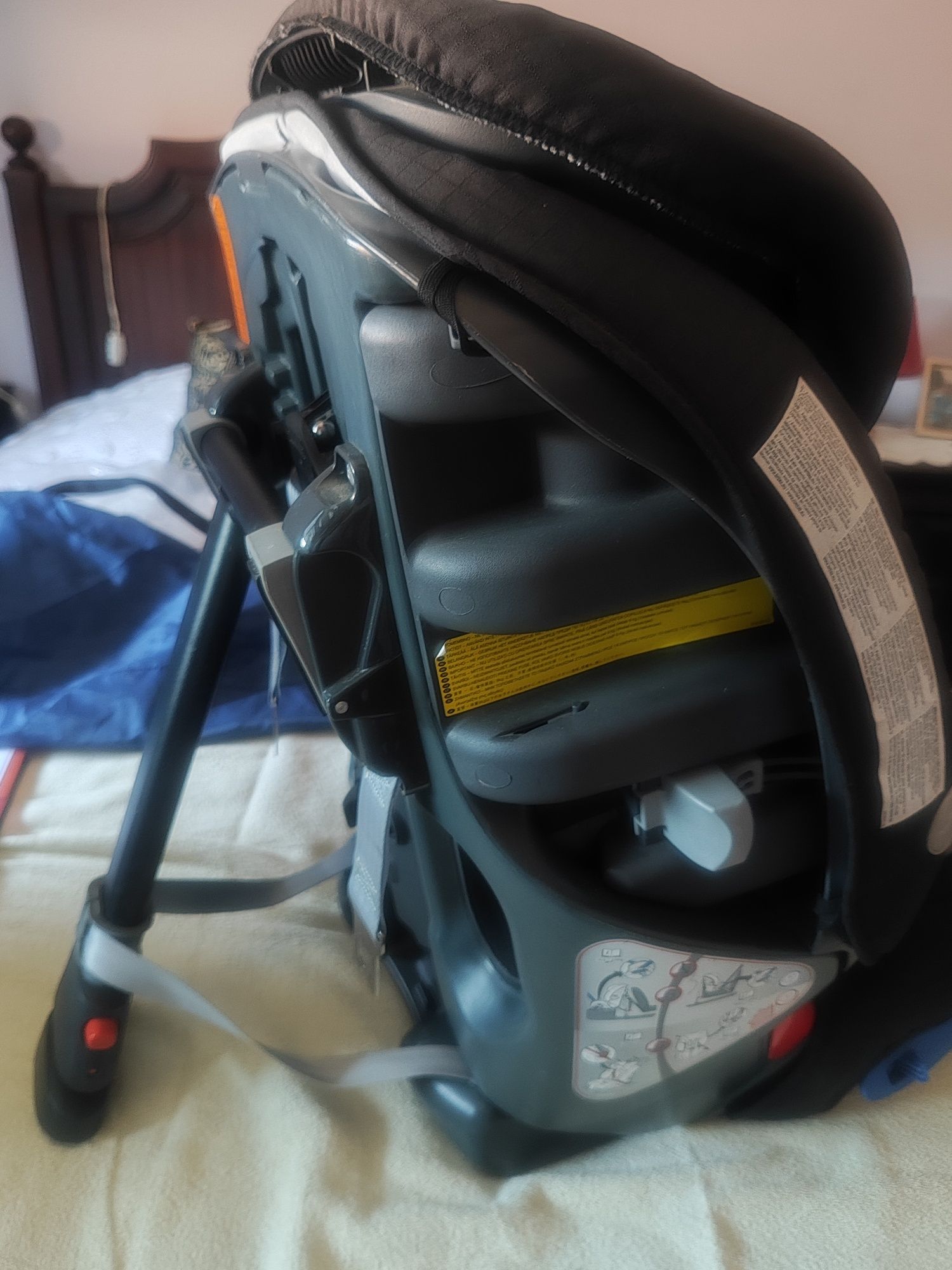 Cadeira de bebé para automóvel semi-universal 9-25 kg  Volvo