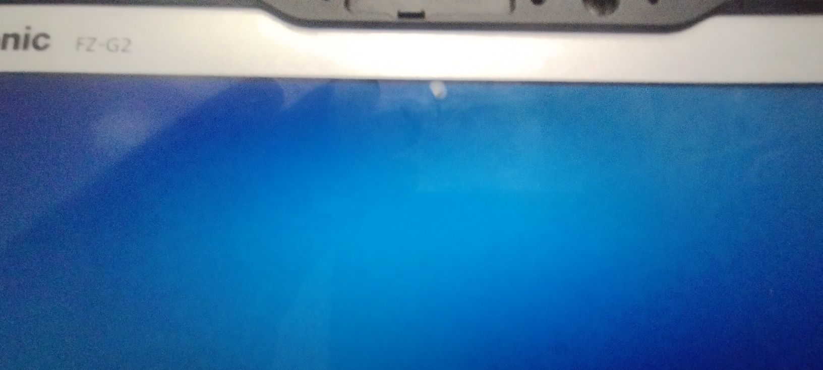 Tablet Panasonic FZ-G2
W pełni wytrzymały tablet z systemem Windows Pa