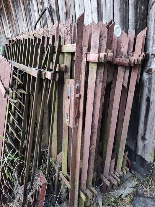 Ogrodzenie stalowe ok 20mb 2 bramy 2 furtki