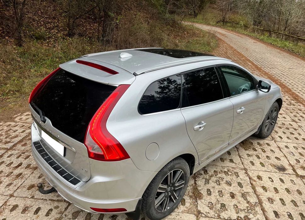 Volvo XC60 T5 2.0 2015