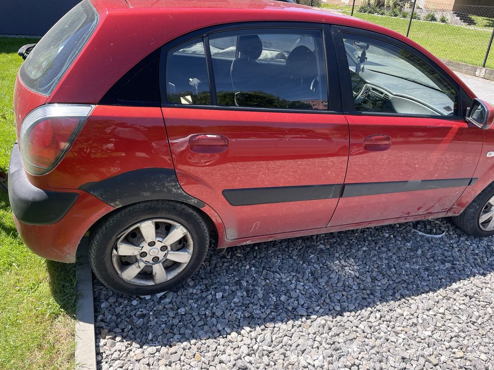 Kia rio II JB 1.4 benzyna