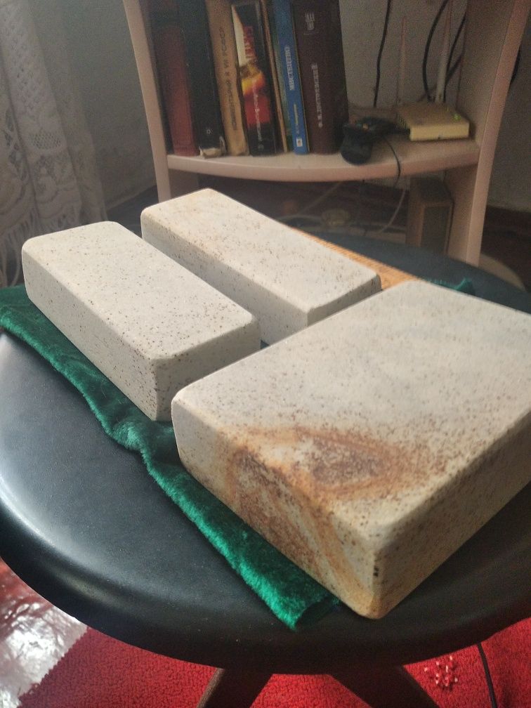 Камни для  заточных работ.