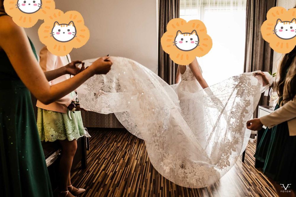 Suknia ślubna z koronki francuskiej