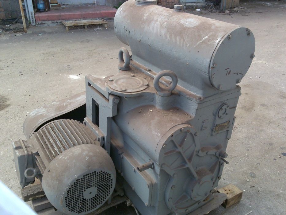 Насос водяной, вакуумный, водокольцевой, АВЗ-180,  ВВН1-0,75,  ВВН-1,5