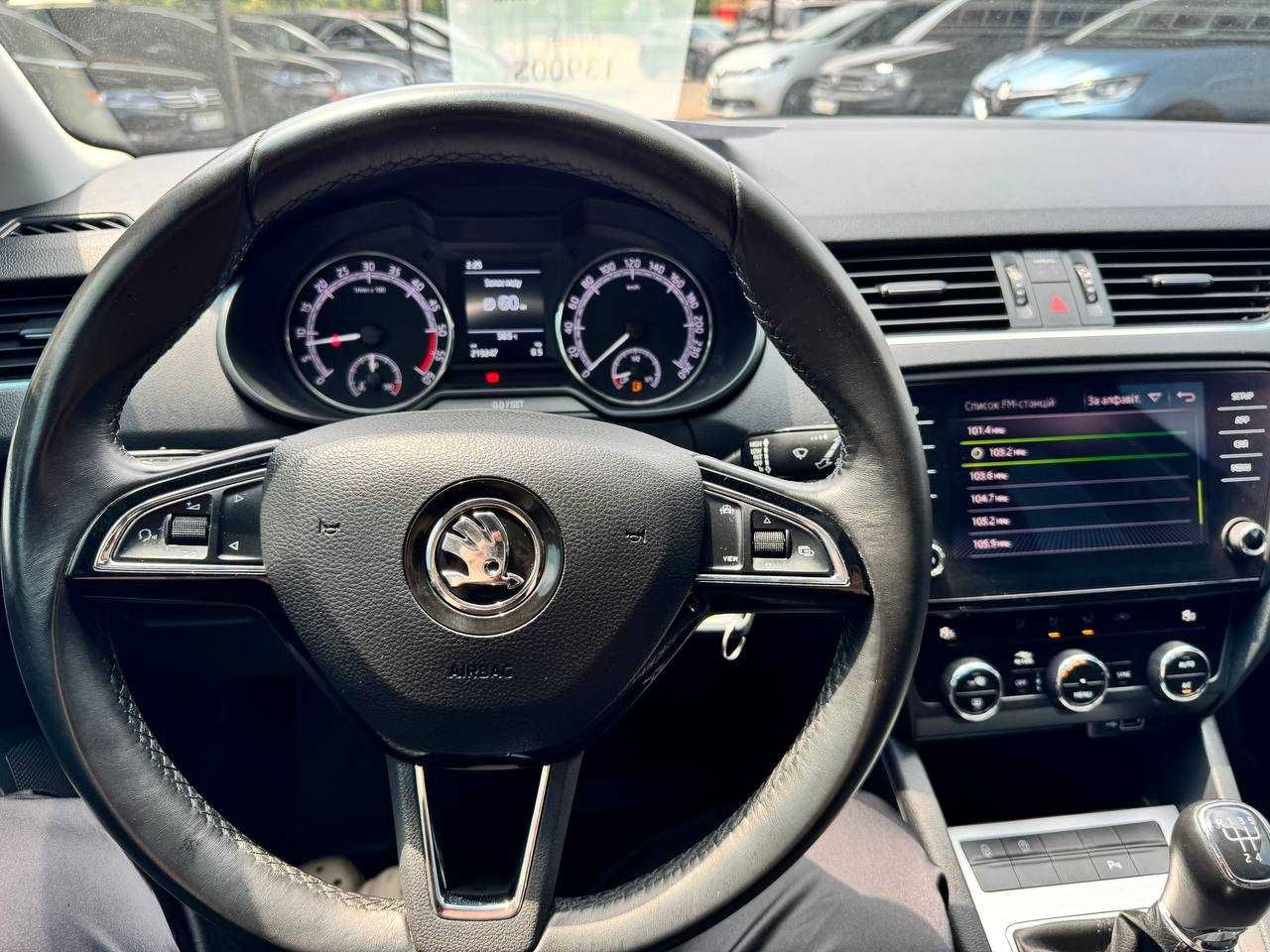 Skoda Octavia A7 2019p