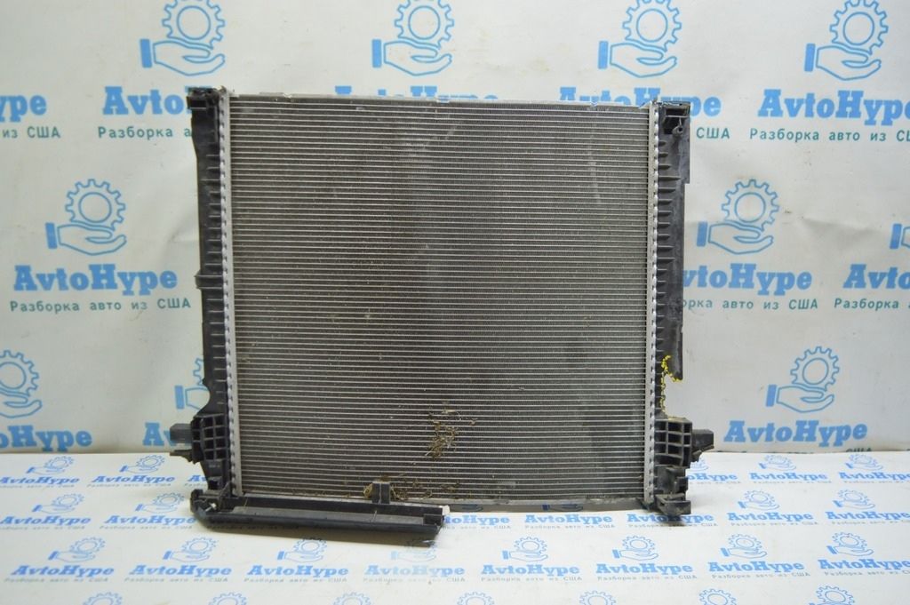 Радиатор охлаждения (вода BMW X3 G01 18-23  X4 G02 3.0 B58 (01) деф. 1