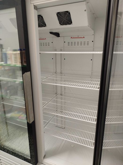 Arca congeladora 2 portas vertical.