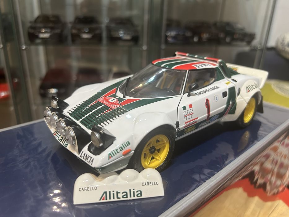Lancia Stratos #1 Munari Maiga Monte Carlo 1977 Kyosho 1:18