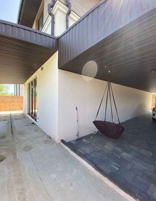 Продаж будинку на 5 сотках в Ірпені, закрите КМ, газ