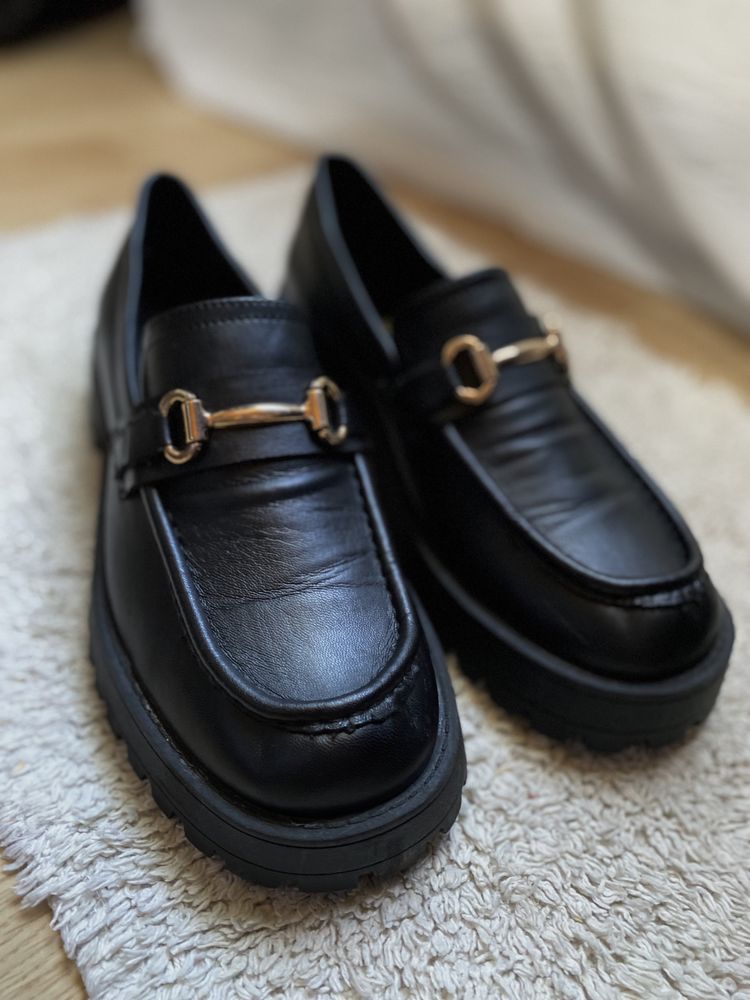Czarne buty mokasyny gruba podeszwa 43
