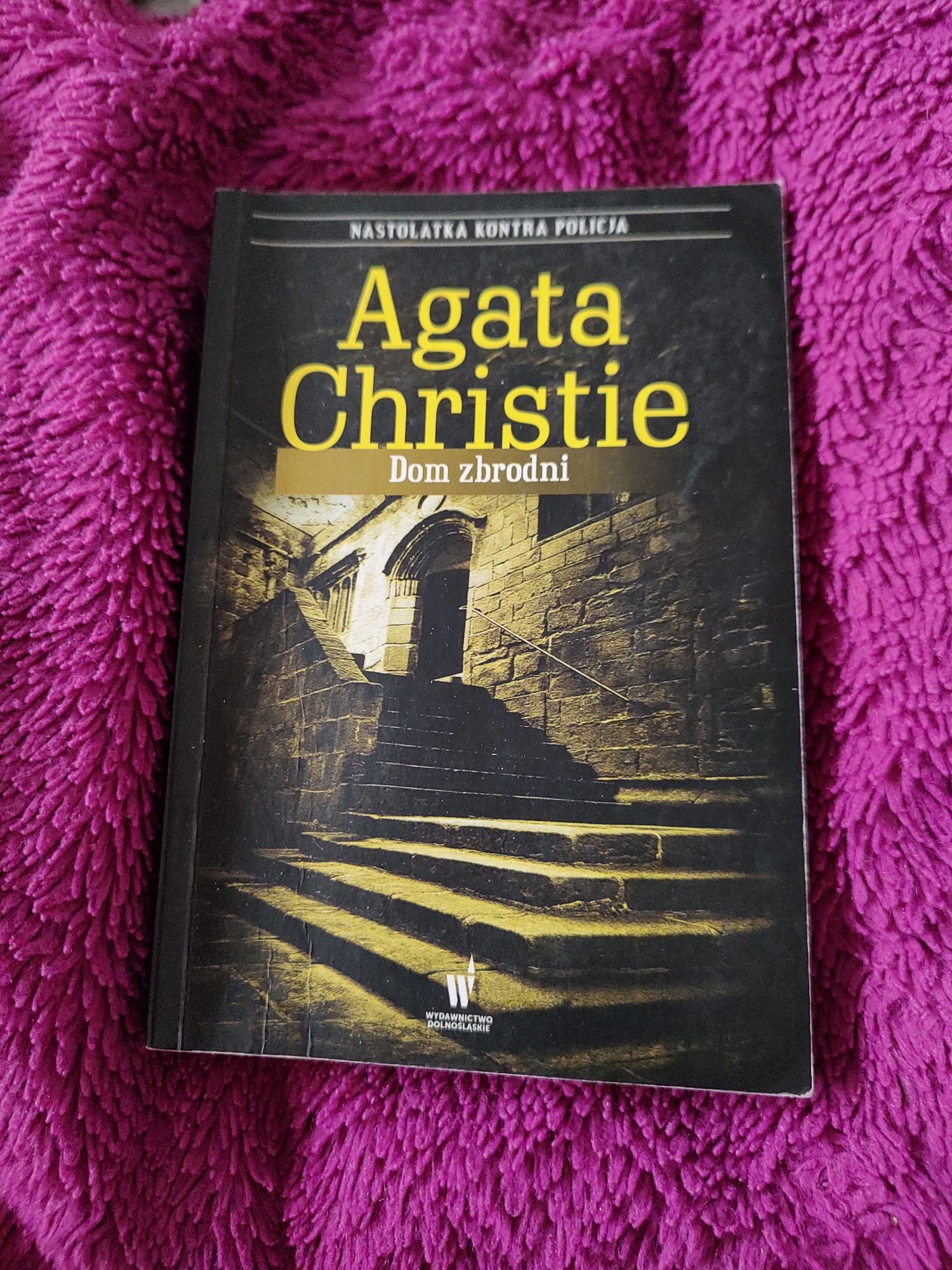 Dom zbrodni - Agatha Christie