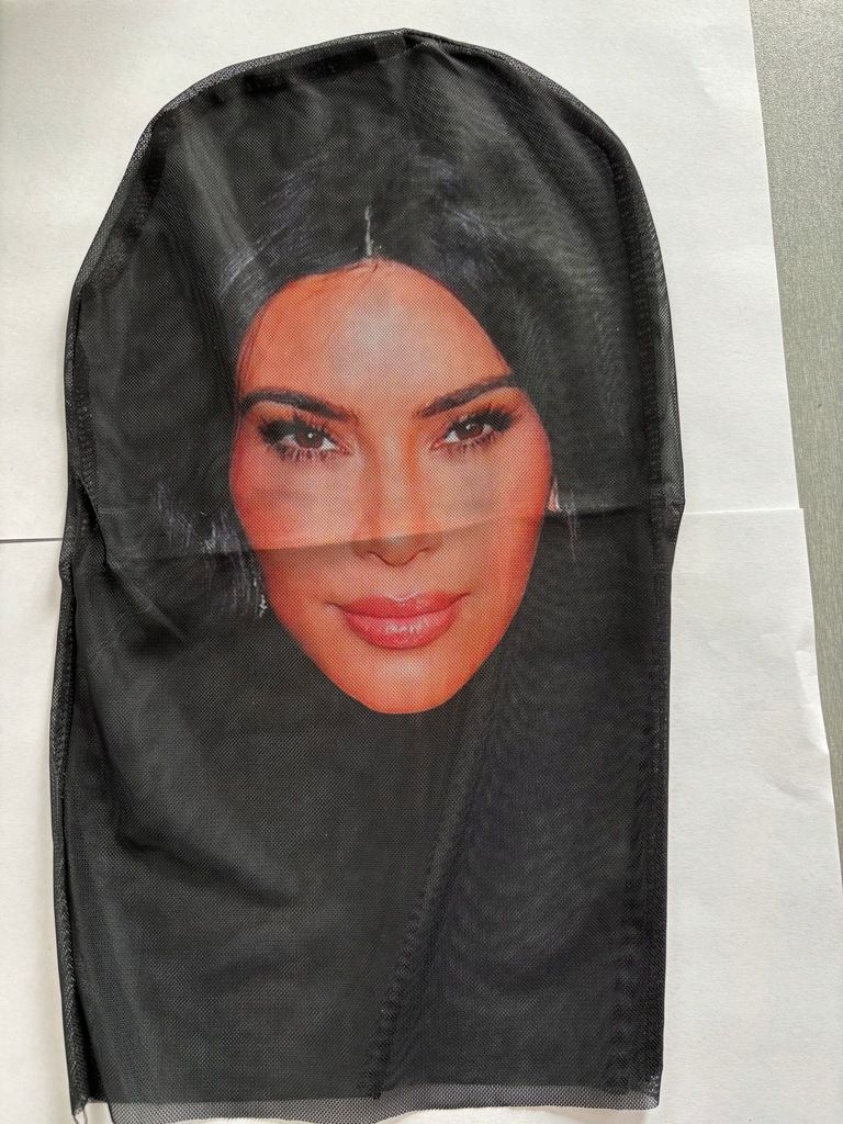 Śmieszna maska Kim Kardashian twarz prezent