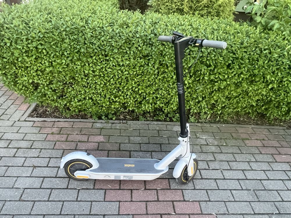 Hulajnoga Segway Ninebot G30LE
