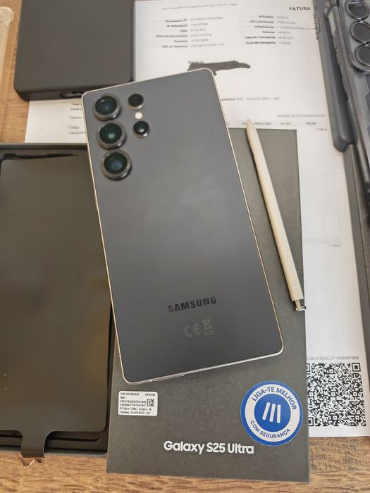 Samsung S25 Ultra 12GB/256GB Dual Sim Preto Titanium  Seminovo C/Ga