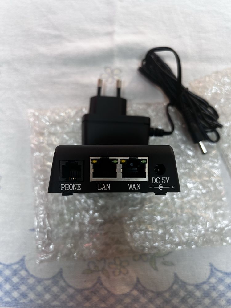 Adaptador VoIP analógico Grandstream HandyTone 486 2FXS (plugue UE)