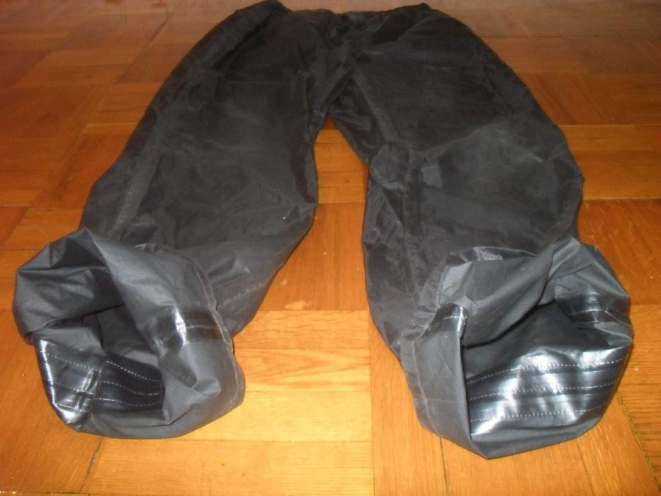 Мотокомбинезон дождевик PIRRELLI  раздельный , размер M-L ( 50-52 )