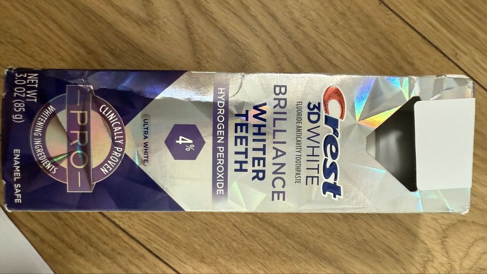 Zestaw Crest 2 + 1 pasta ultra 4 % i paski wybielajace