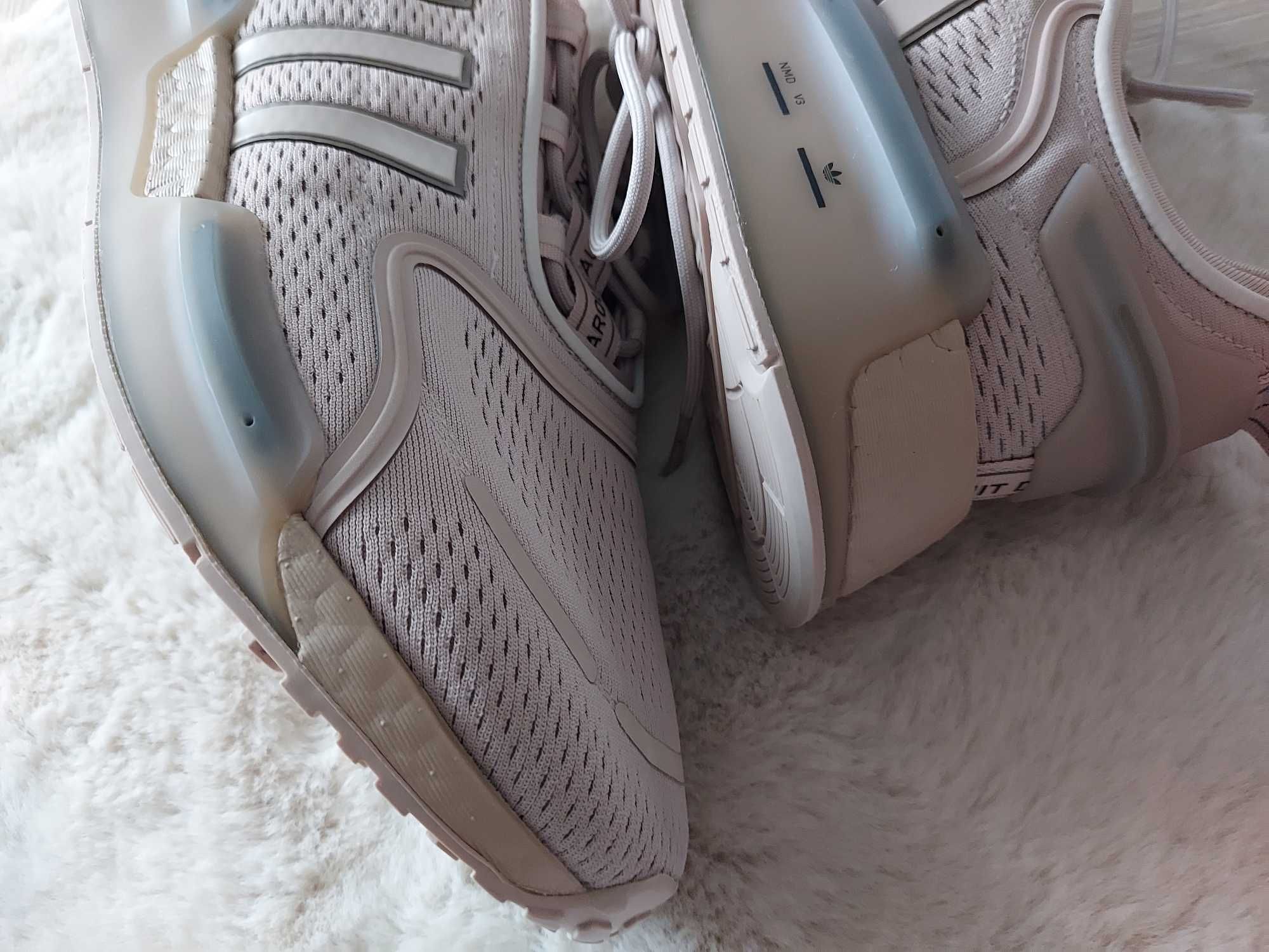 Adidas NMD V3   roz. 47,5