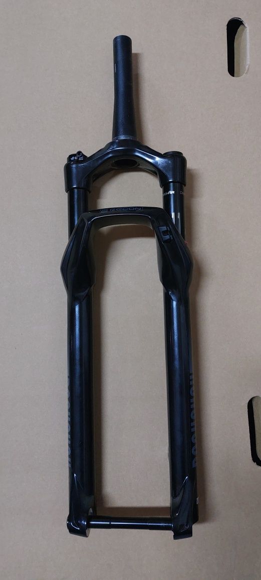 Suspensão ROCKSHOX RECON SILVER RL 29" 100 mm Solo Air Cónico Eixo 15