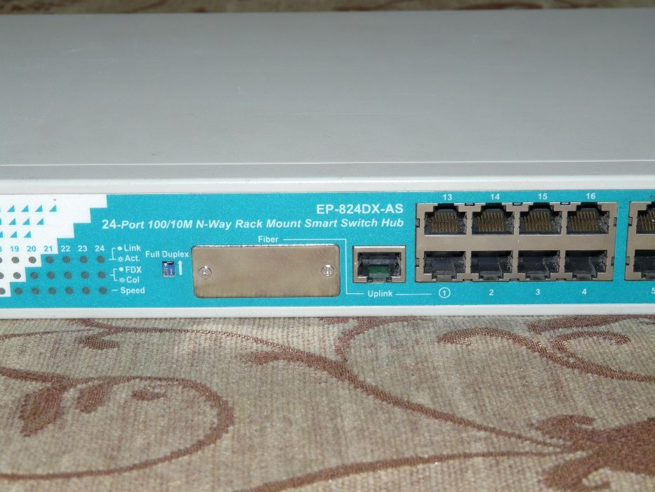 Свич коммутатор Switch 24 порта SureCom EP-824DX-AS