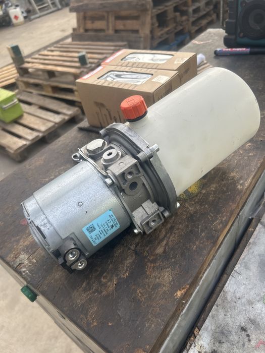 Pompa hydrauliczna HPI silnikiem 24 V