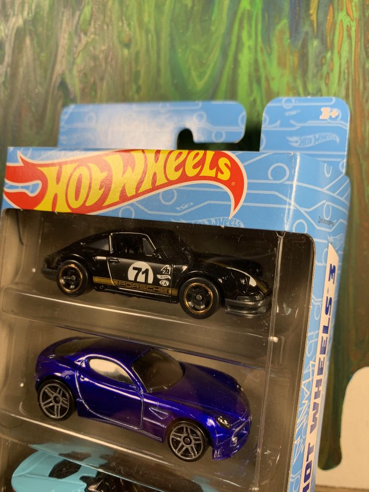 Крути подарунковий набір(3 пак, 3 pack) Hot Wheels Porsche, Lamborhini