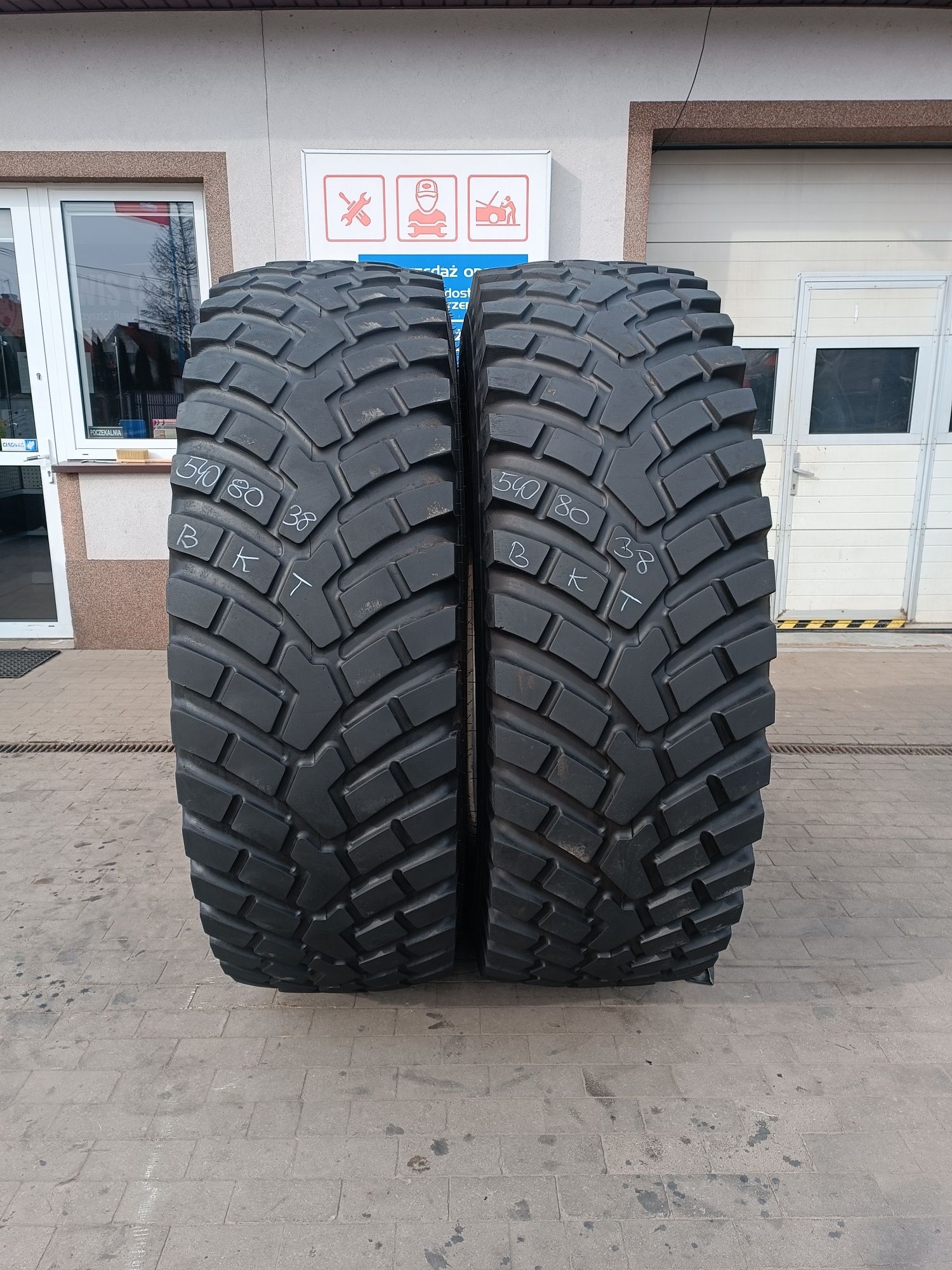 540/80R38 BKT Ride Max IT 696