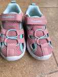 Buty dla dziewczynki Kangaroos rozm 24